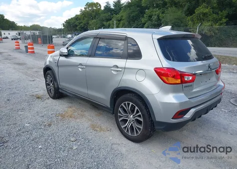 2018 Mitsubishi Outlander z USA, uszkodzony, nr VIN JAHAR3AU1JU018587